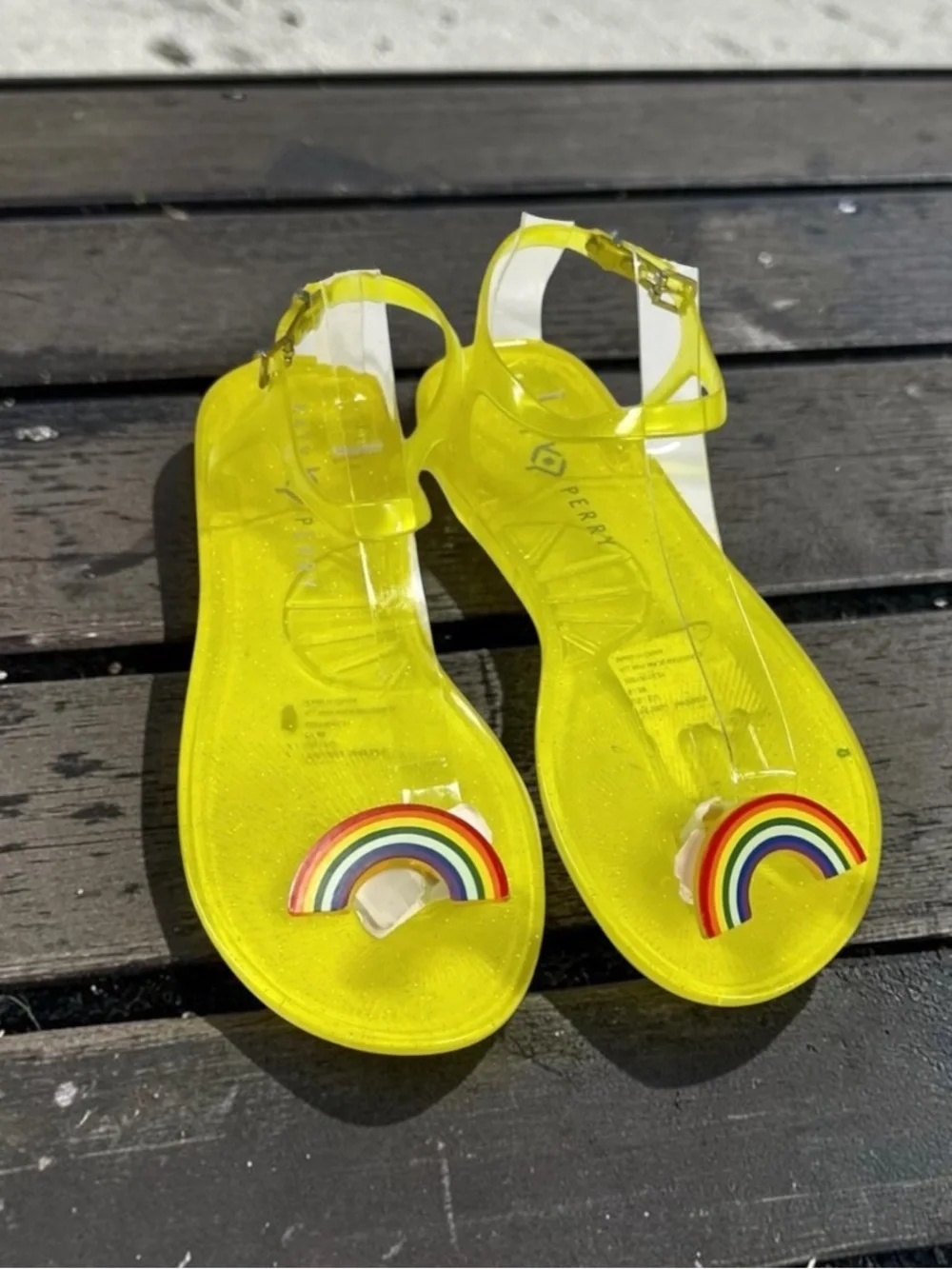 🌈NEW w/tag Katy Perry Geli Sandals Yellow Rainbow Glitter Jelly Sandals Size 9